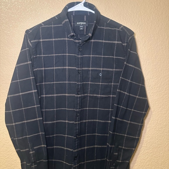 Express Men's Dark Checkered Button Down Shirt - Picture 2 of 3